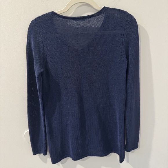 J. McLaughlin Women's Long Sleeve V Neck Knit Navy Blue Blouse Shirt Size Small - Picture 7 of 7